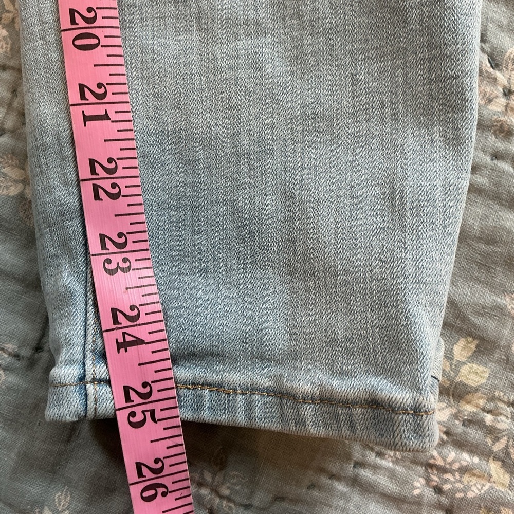 Levi’s Womens Size 27 Boyfriend Mid Rise Denim Jeans Actual Waist Size 29” - Picture 7 of 11